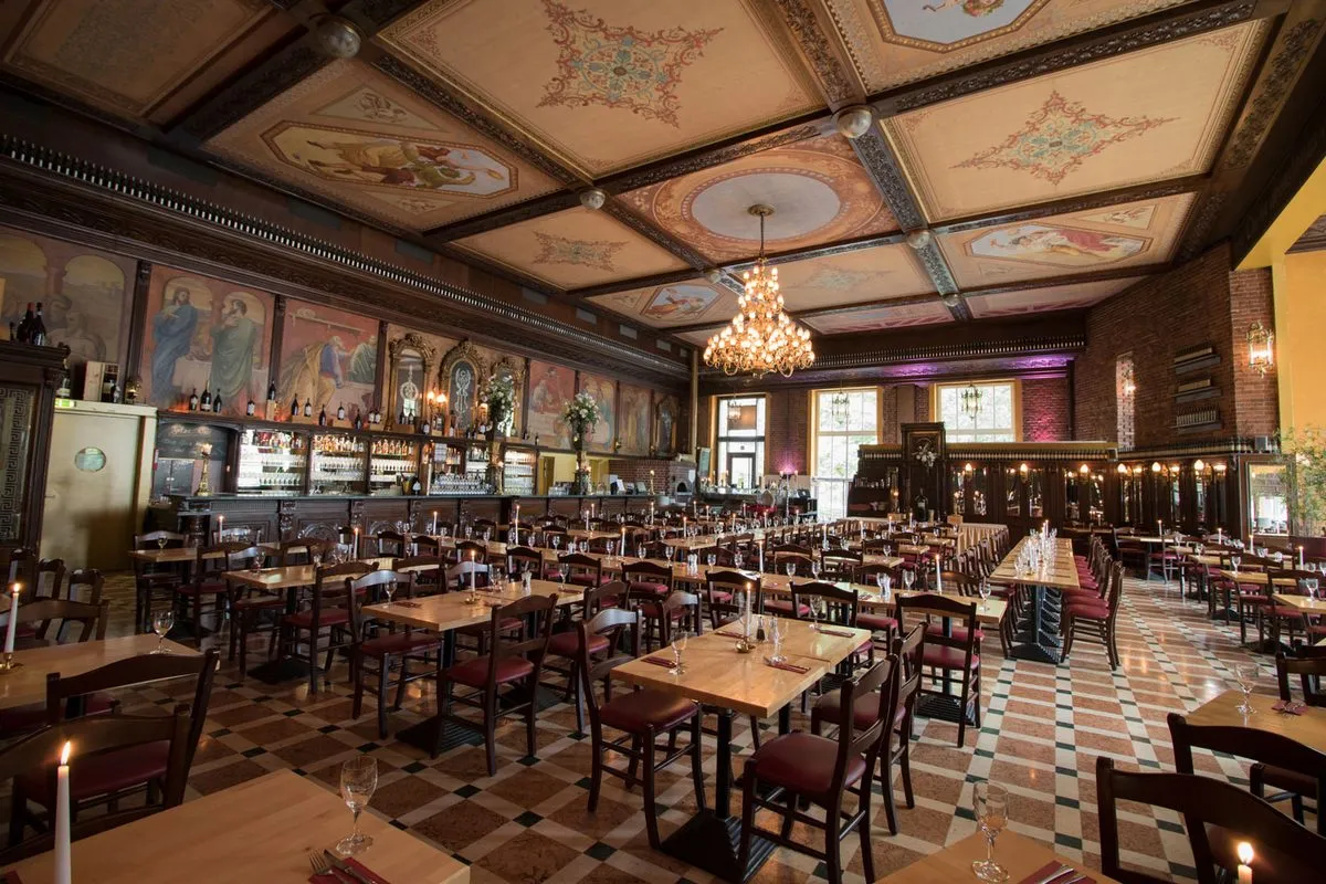 Restaurant XII Apostel, photo 1