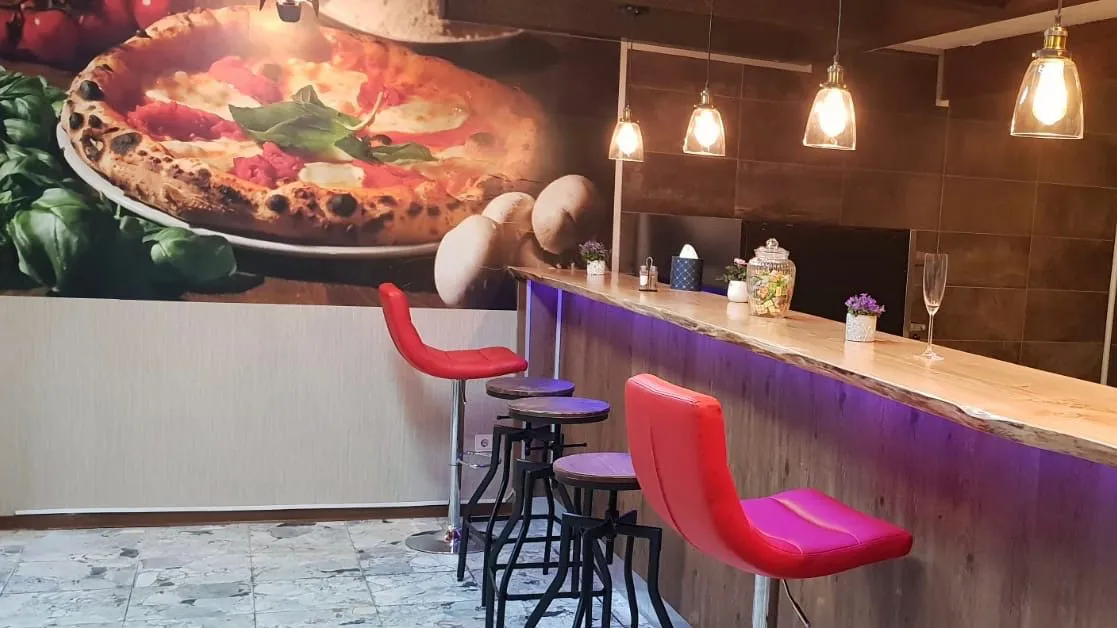 Luna Pizza, photo 3