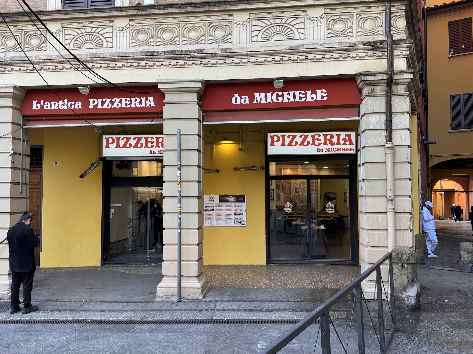 L’Antica Pizzeria Da Michele Bologna