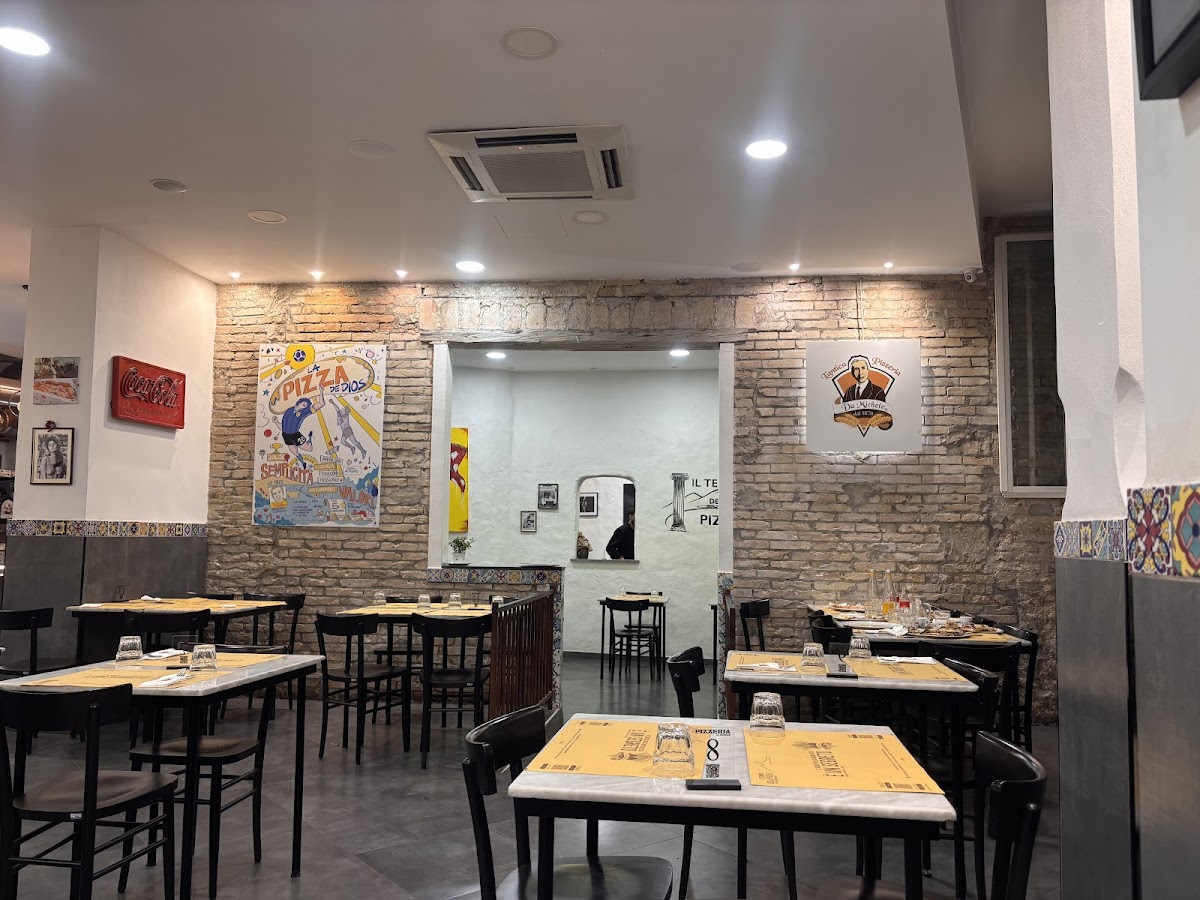 L’Antica Pizzeria Da Michele Bologna, photo 7