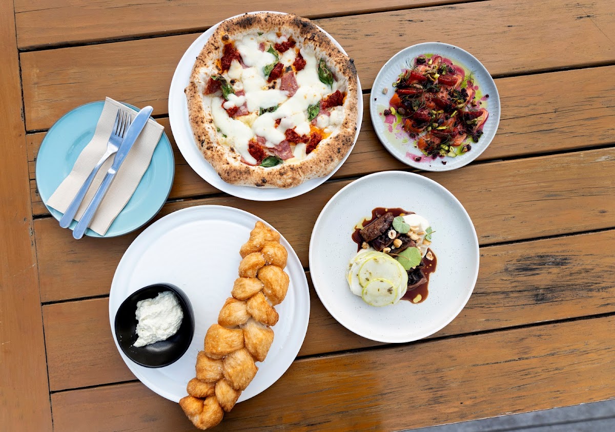 Black Sand Pizzeria and Bistro, photo 7