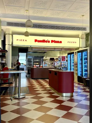 Paulie's Pizza
