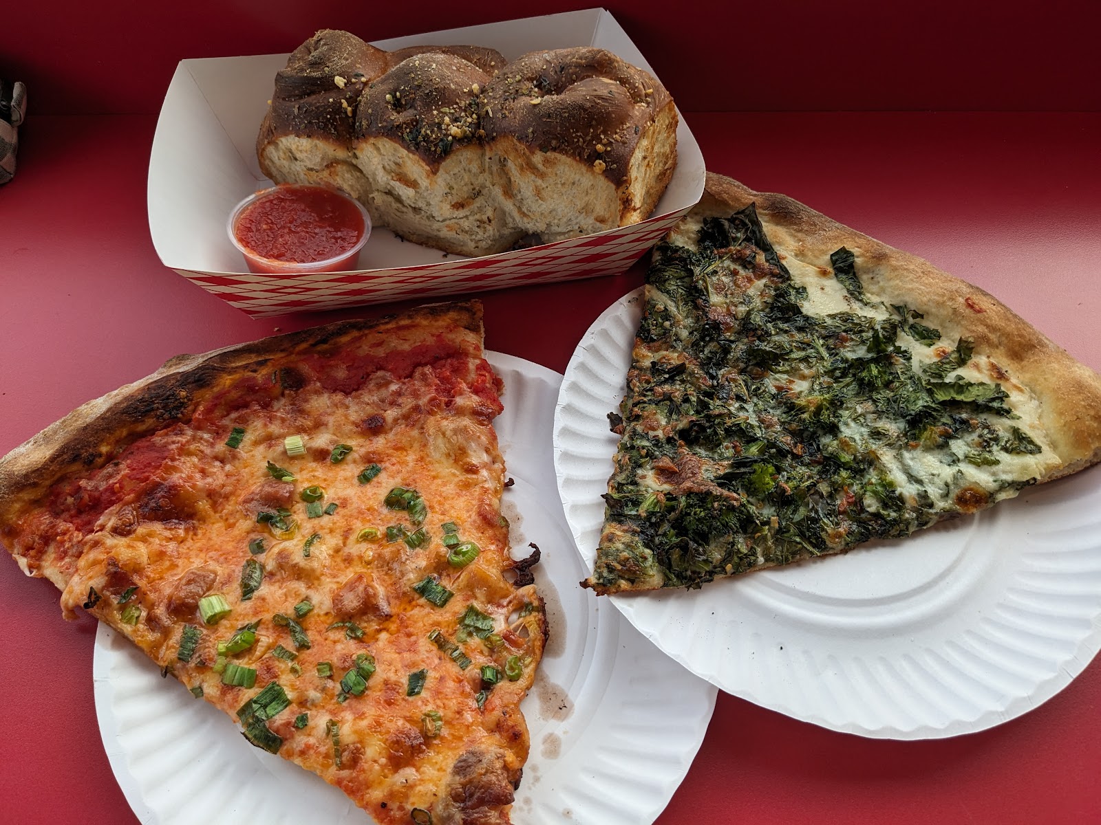 Dragon Pizza, photo 2