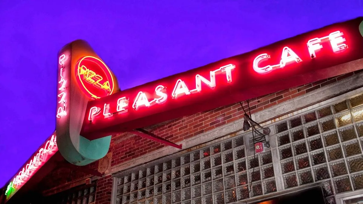 Pleasant Cafe, photo 1