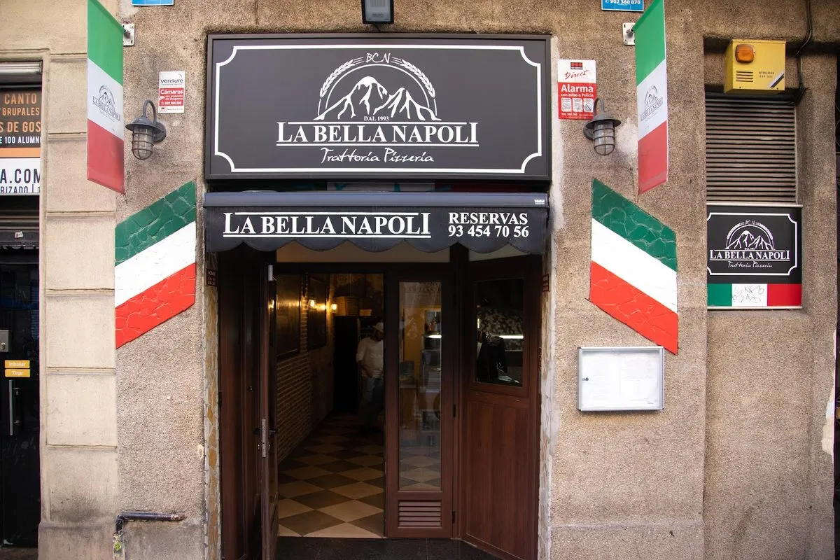 La Bella Napoli Villarroel, photo 1