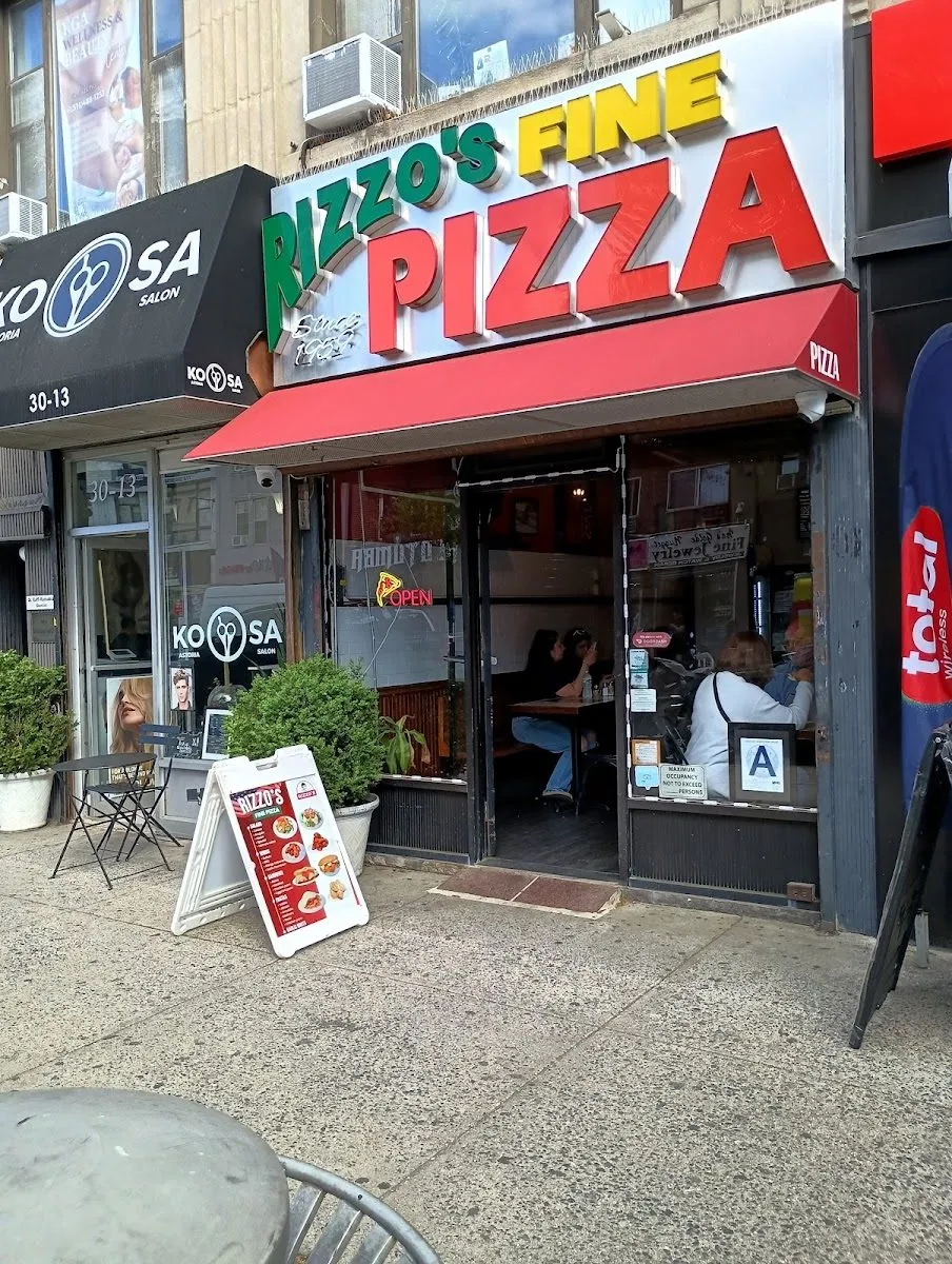Rizzo's Fine Pizza, photo 1
