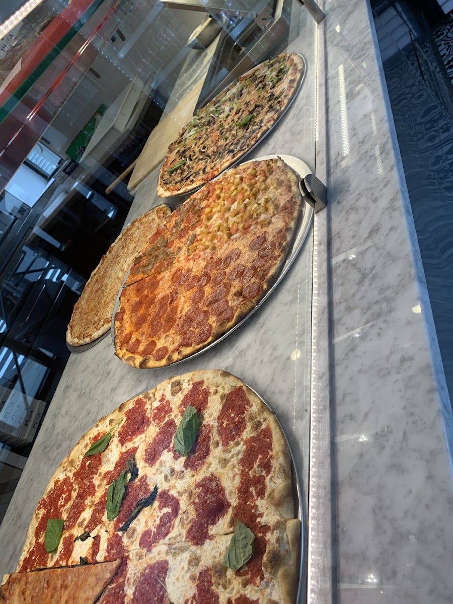 Brick Oven Pizza 33, photo 2