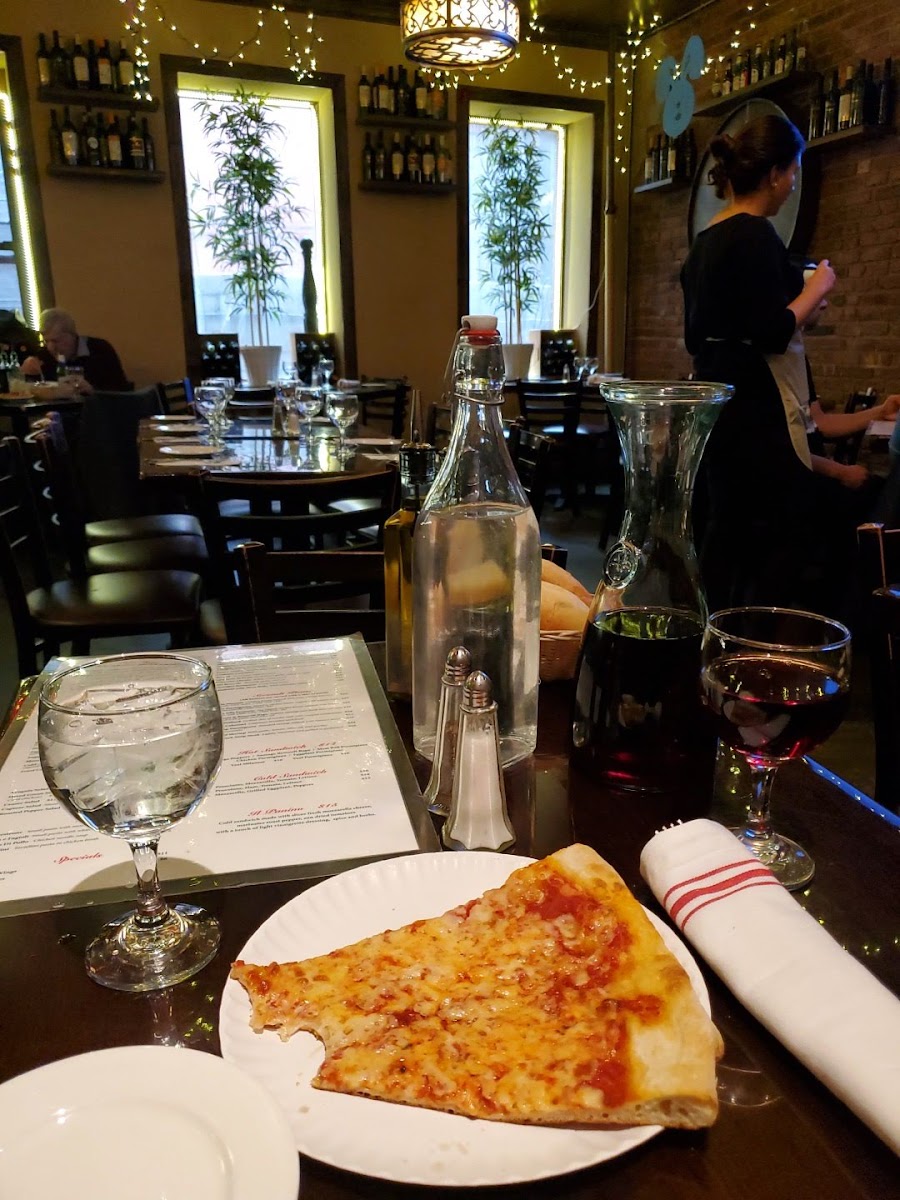 Sal's Little Italy, photo 4