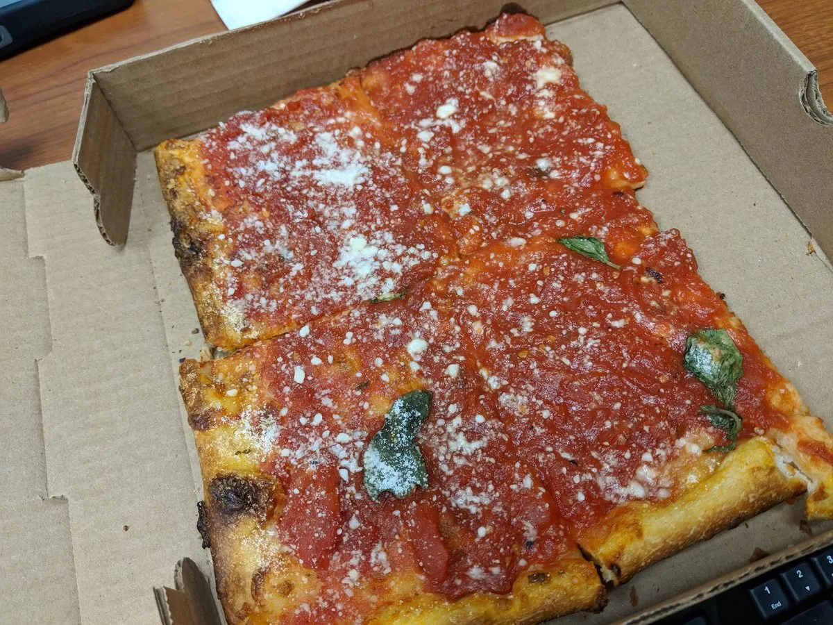 Jiannetto's Pizza Truck, photo 2