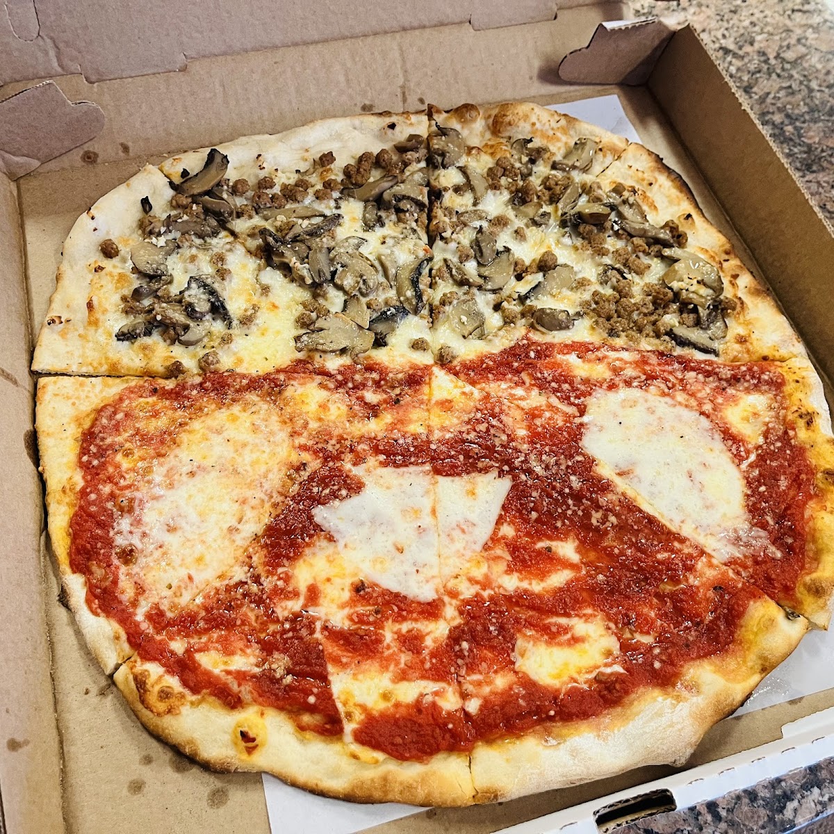 Vince’s Pizzeria, photo 2