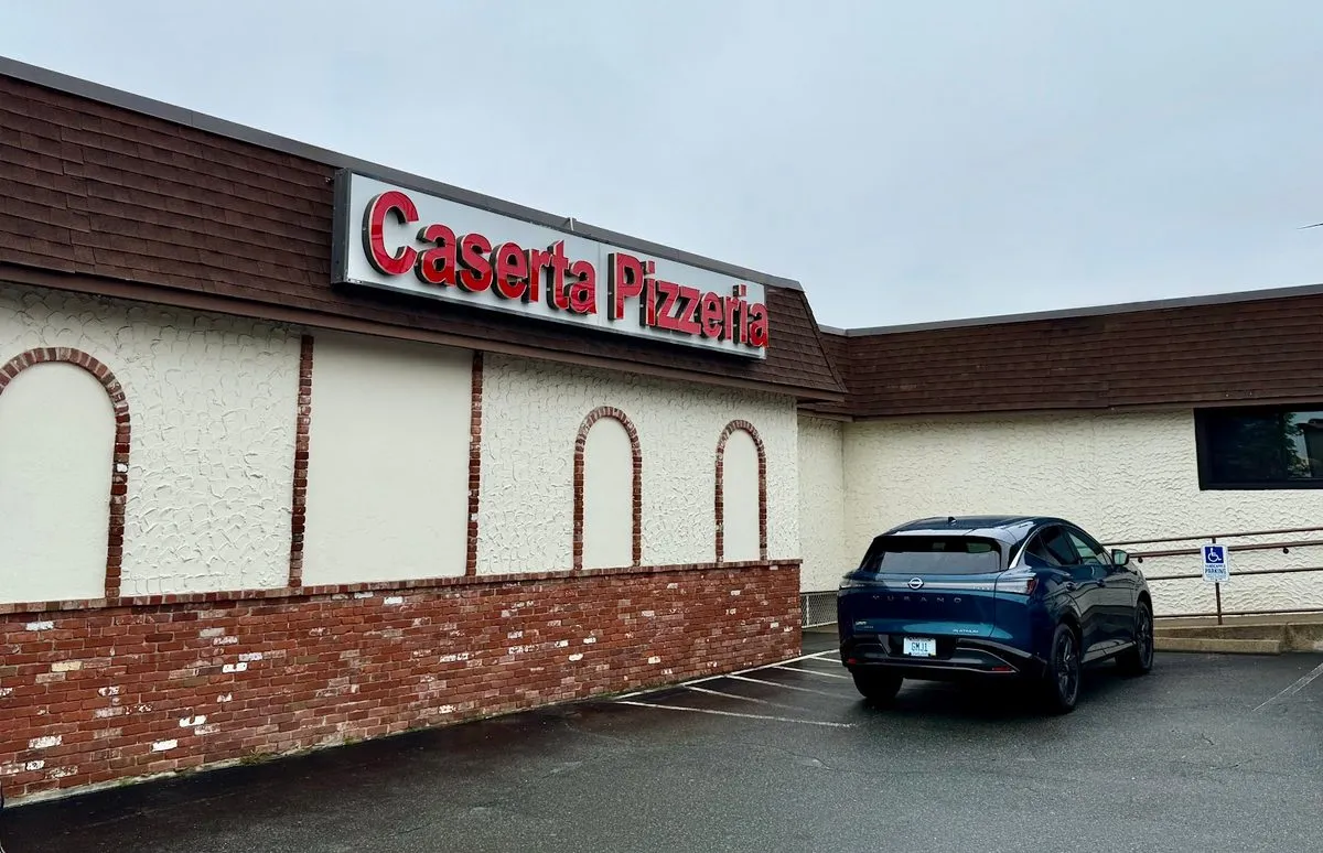 Caserta Pizzeria, photo 1