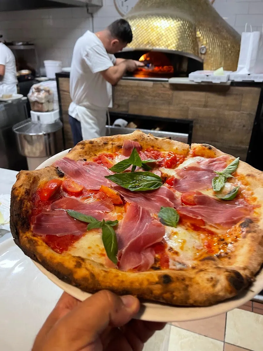 Zeneli Pizzeria, photo 4