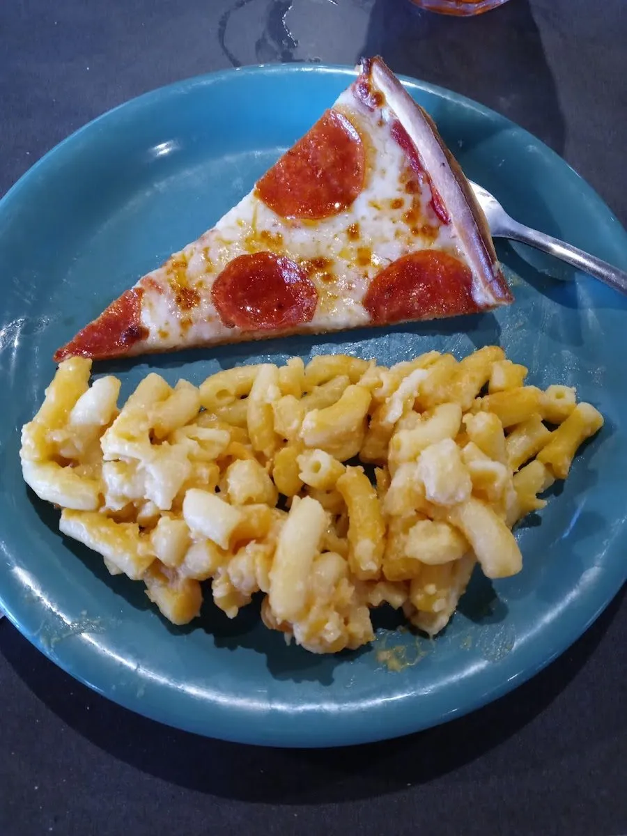 Sparky's Pizzeria and Grill, photo 2
