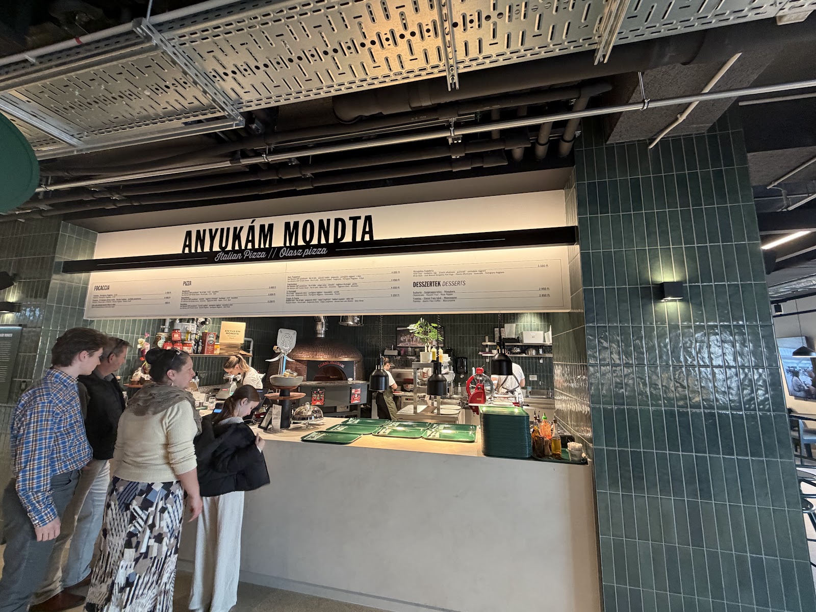 Anyukam Mondta