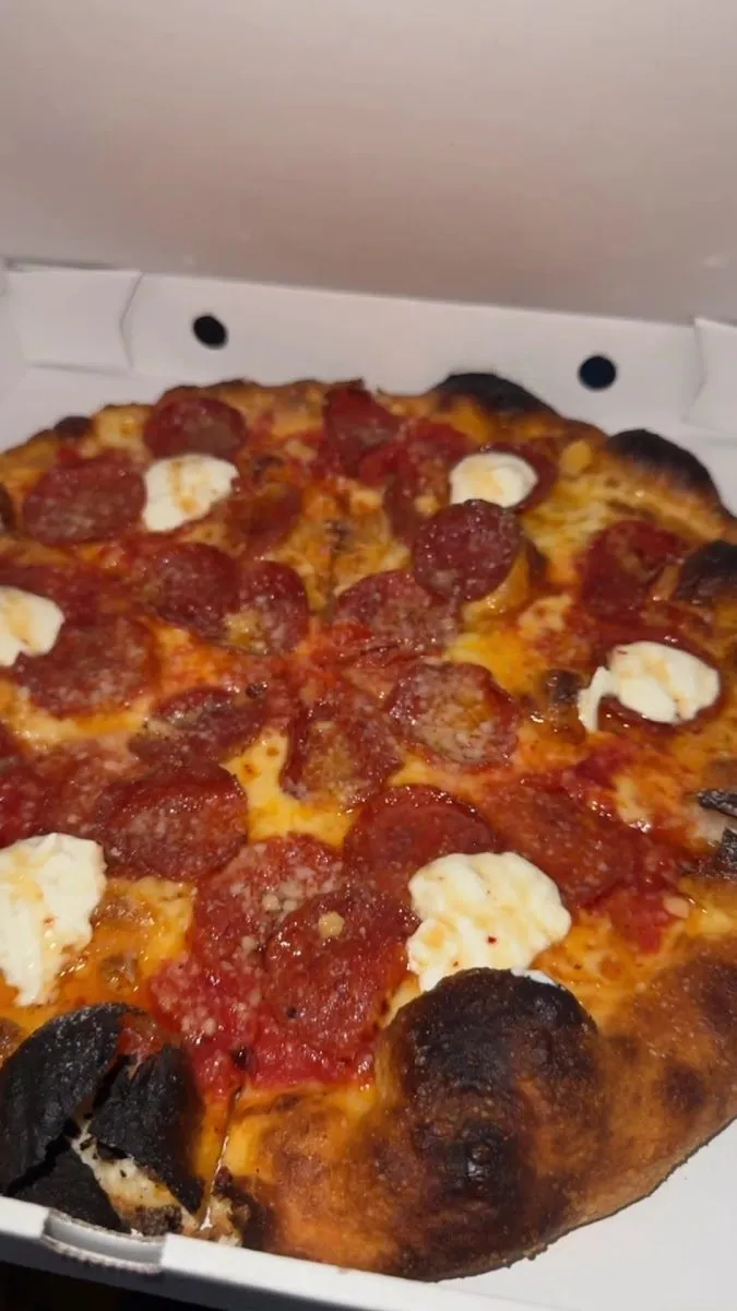 Crisp Pizza at The Marlborough, photo 2
