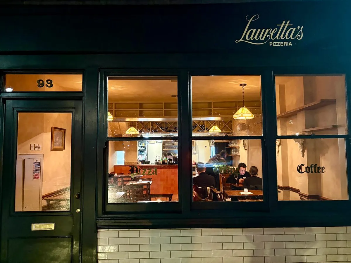 Lauretta's Pizzeria, photo 1