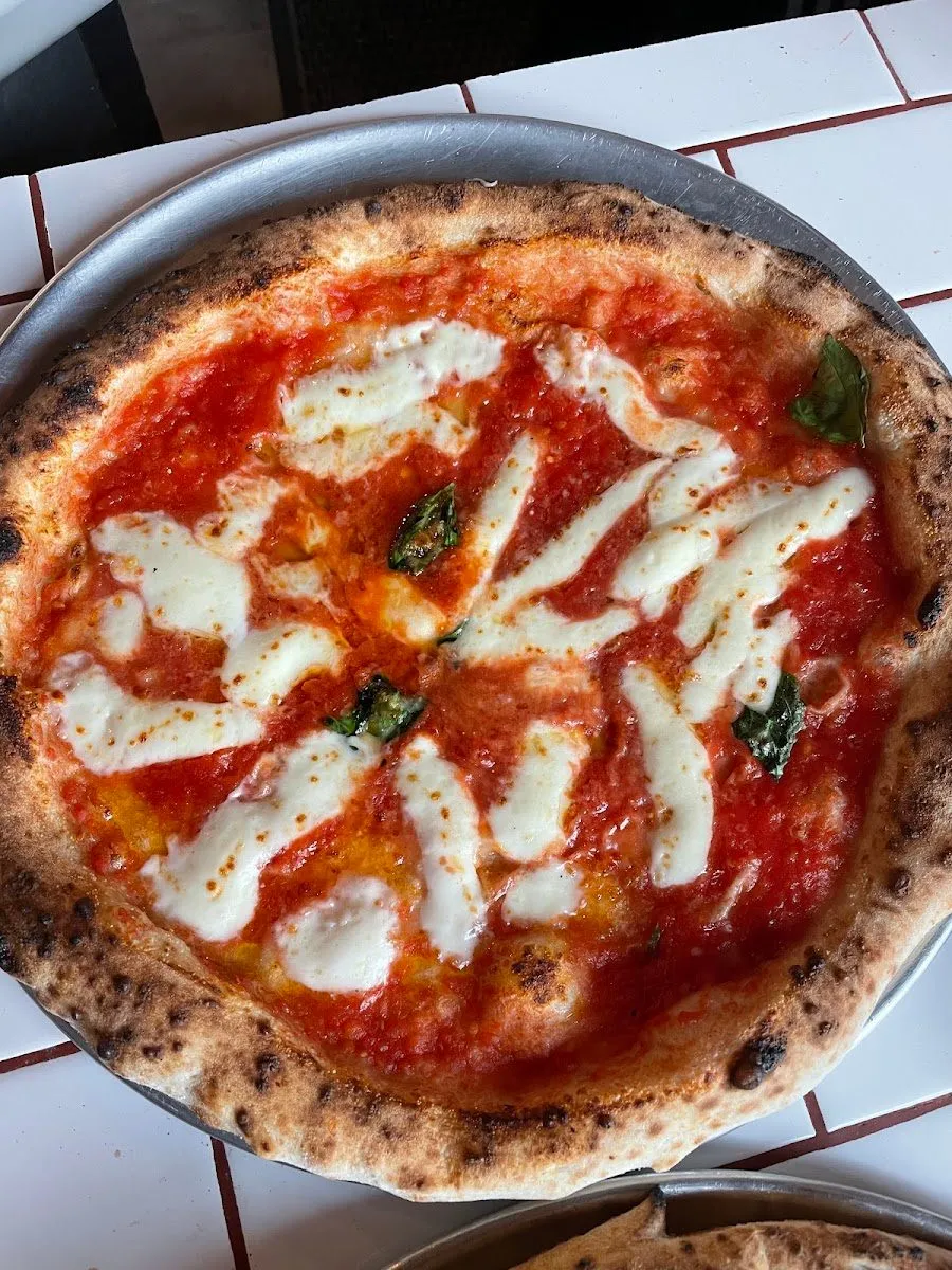 Salsa Pizzeria Napoletana, photo 3