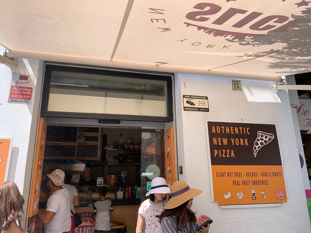 Slice of New York Pizza Sevilla, photo 1