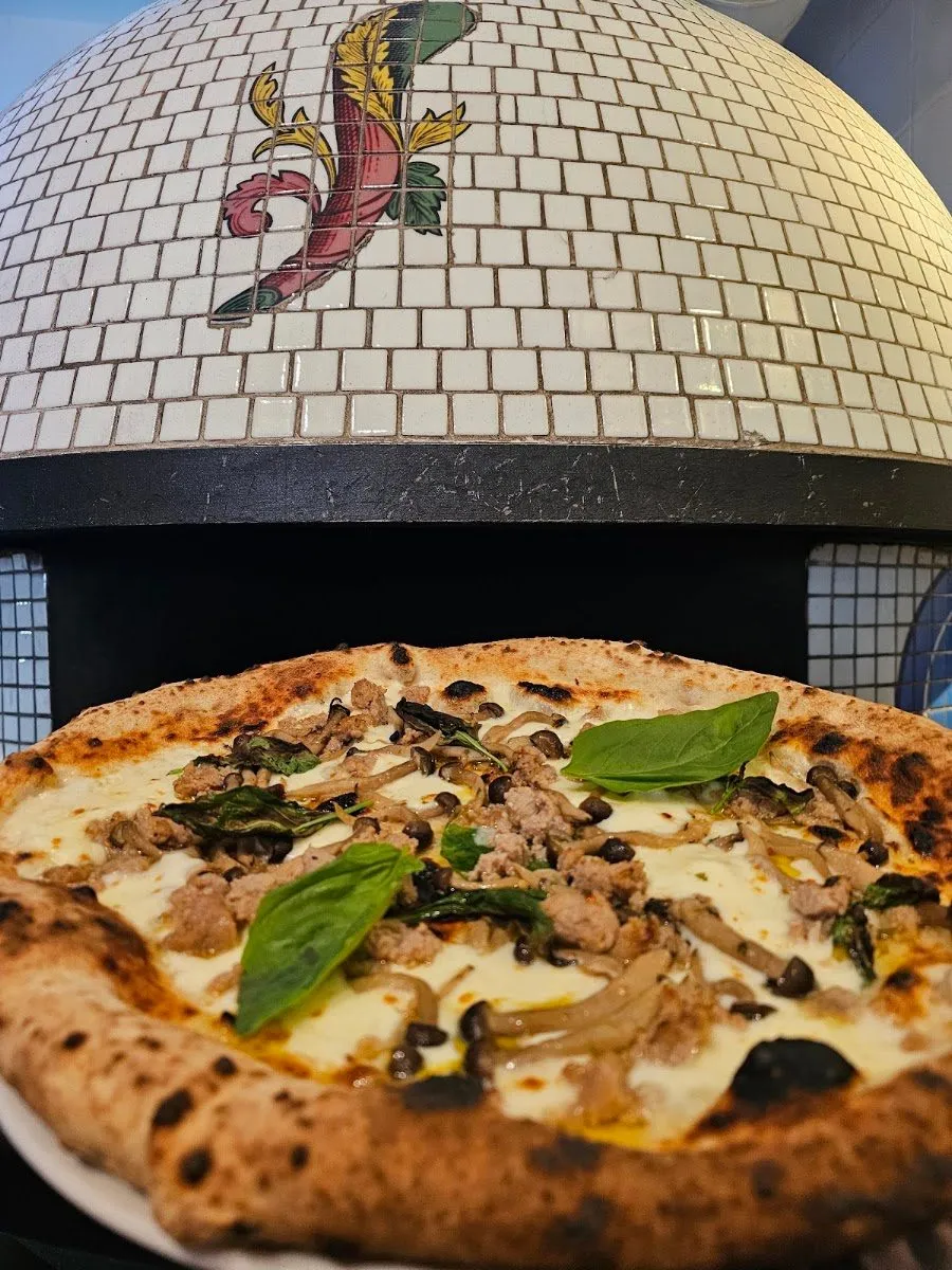 Pizzeria Pozzuoli, photo 3