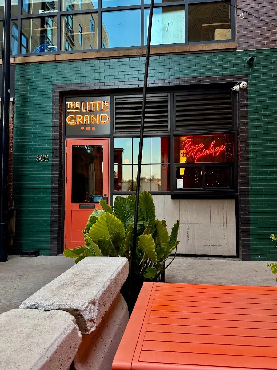 The Little Grand, photo 4