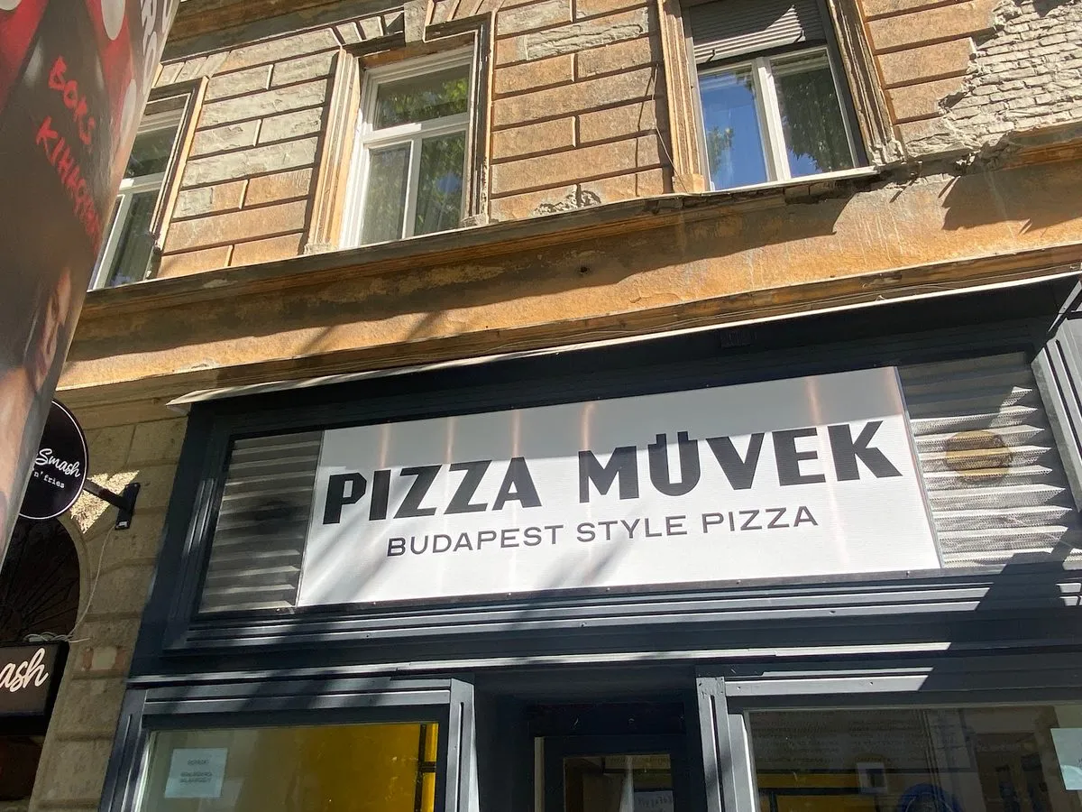 Pizza Muvek, photo 1