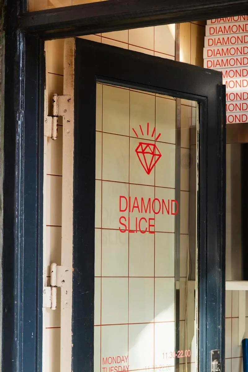 Diamond Slice, photo 1