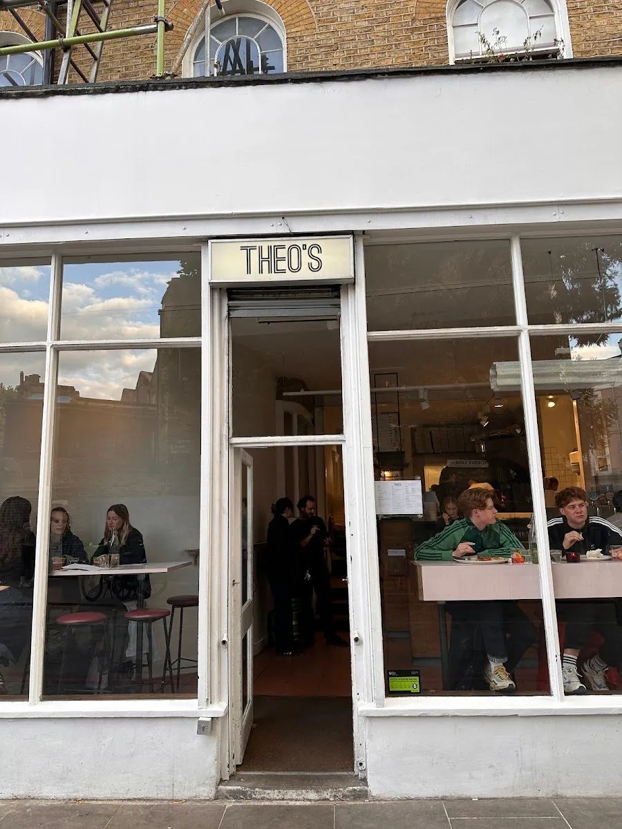 Theo's Pizzeria, photo 1