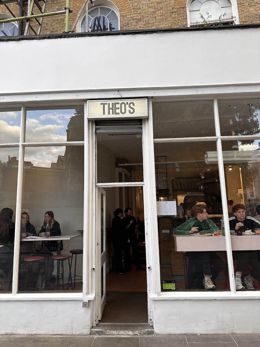 Theo's Pizzeria