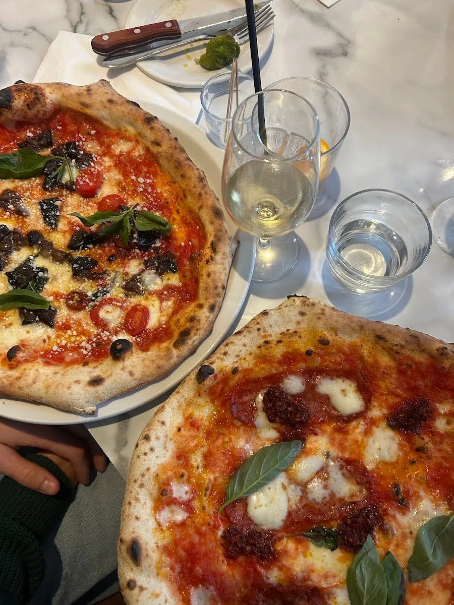 Theo's Pizzeria, photo 5