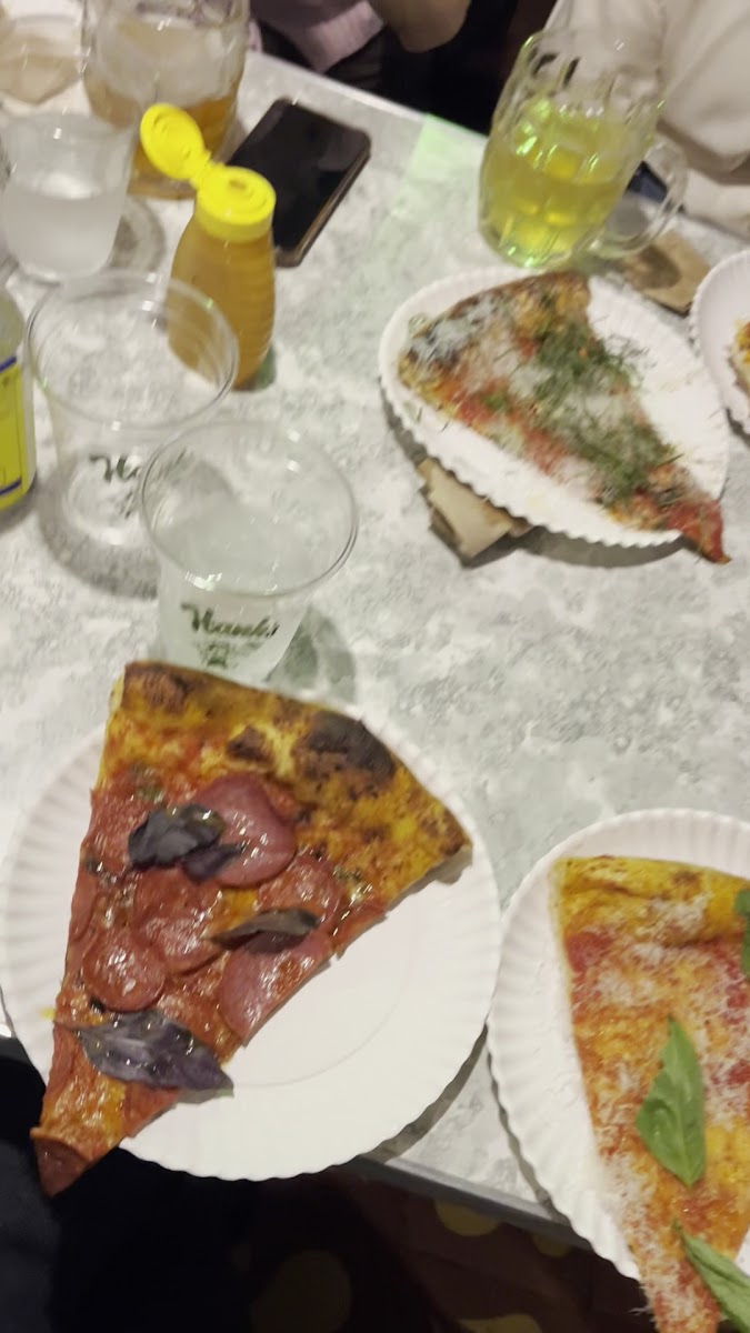 Hank's Pizza Choza, photo 2