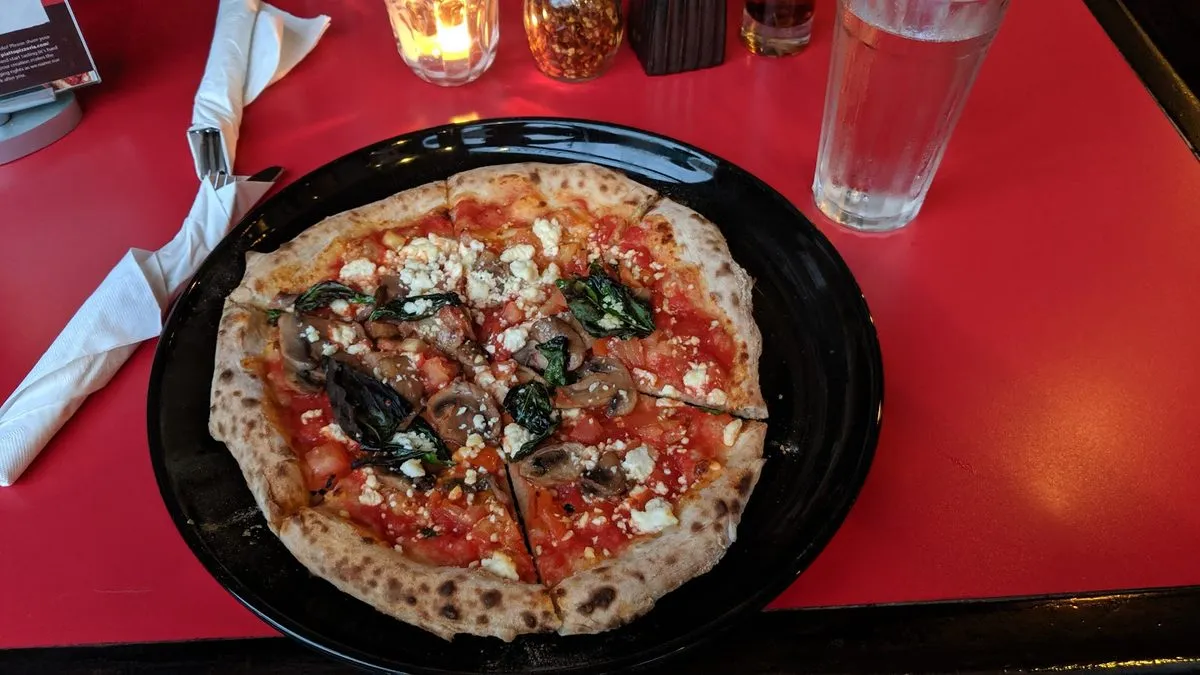 Piatto Pizzeria + Enoteca (Saint John's Midtown), photo 2