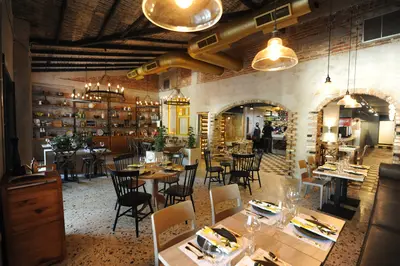 Vesuvio Pizzeria
