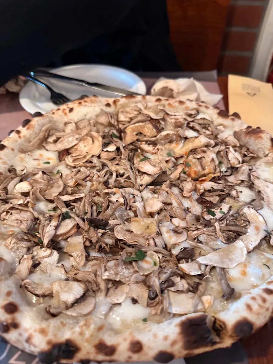 Pizzeria D'Buzza Hannam, photo 7