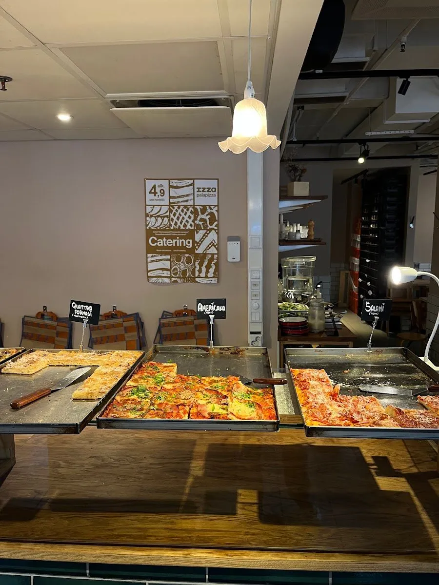 Pizzeria Izza City, photo 2