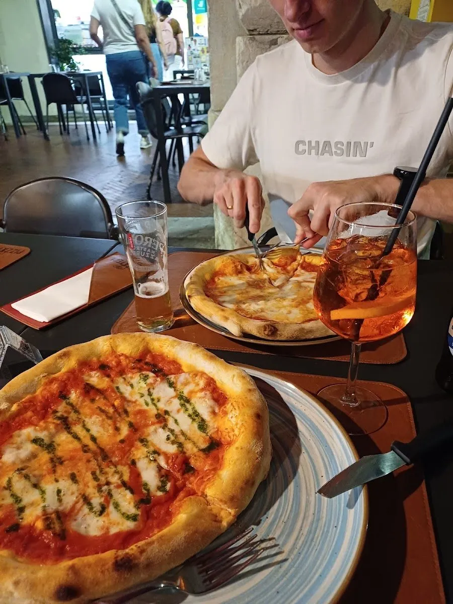 Pizzateca Pisa - Pizza & Cocktail, photo 2