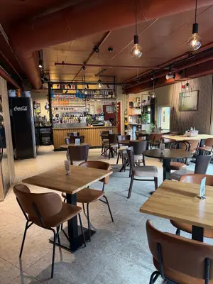 Kafé Spesial