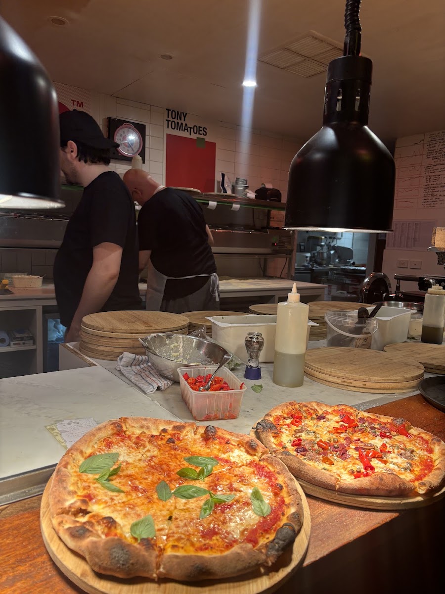 Tony Tomatoes, photo 4