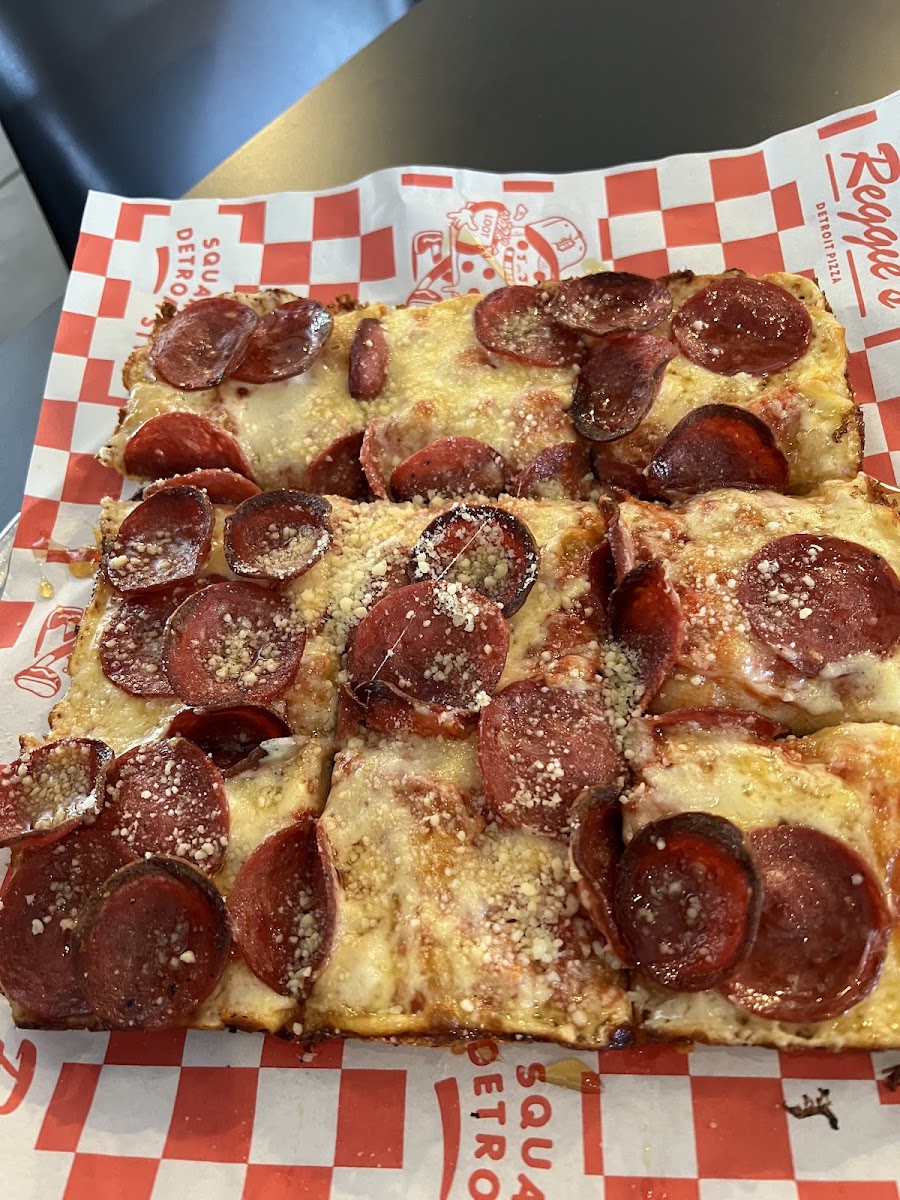 Reggie's Detroit Pizza, photo 4