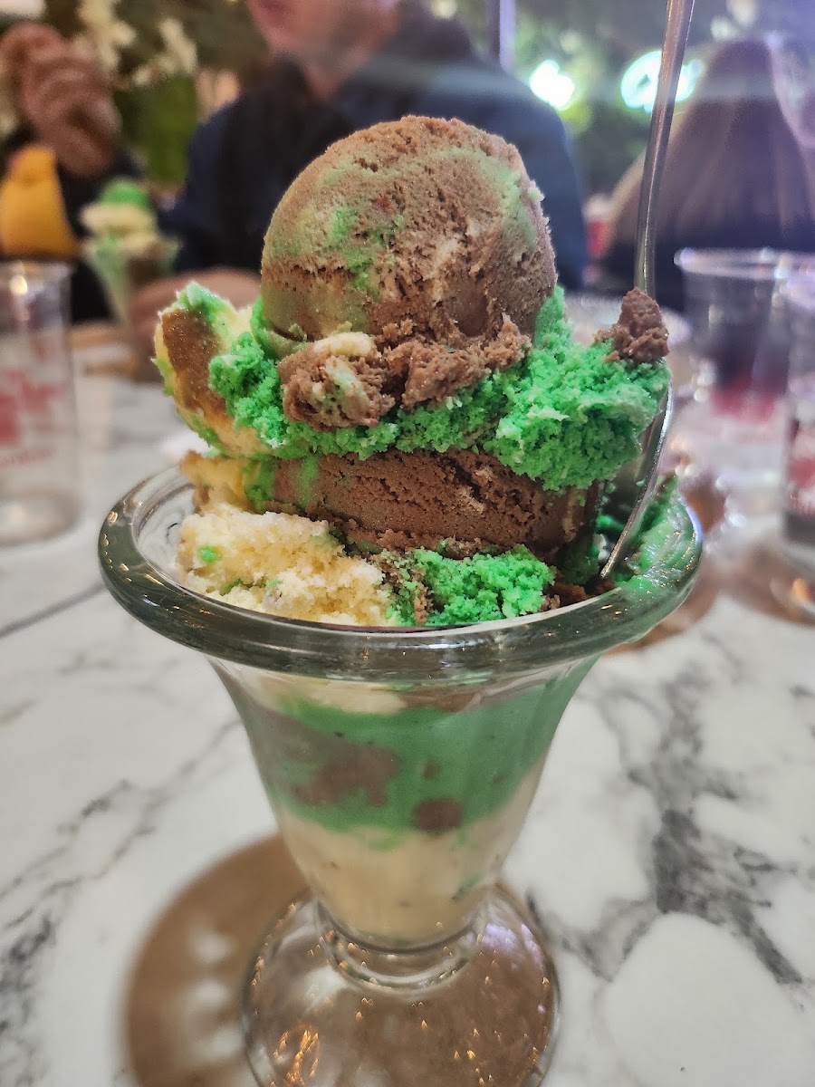 L&B Spumoni Gardens, photo 10