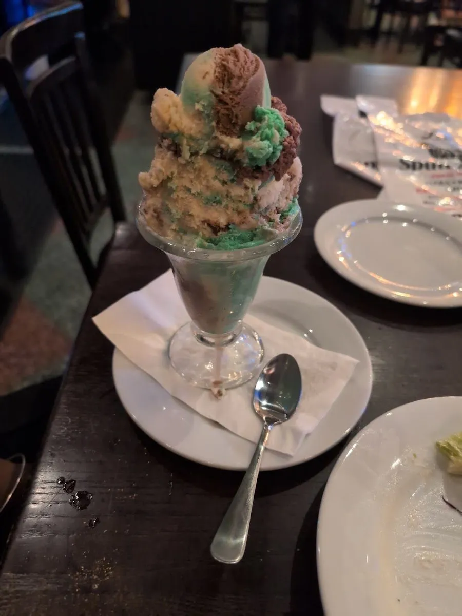 L&B Spumoni Gardens, photo 2