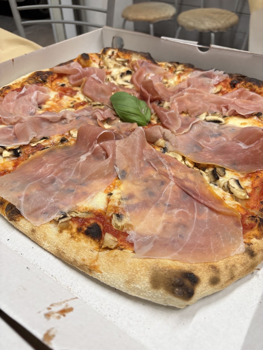 Pizzeria Polleria Zummo, photo 4
