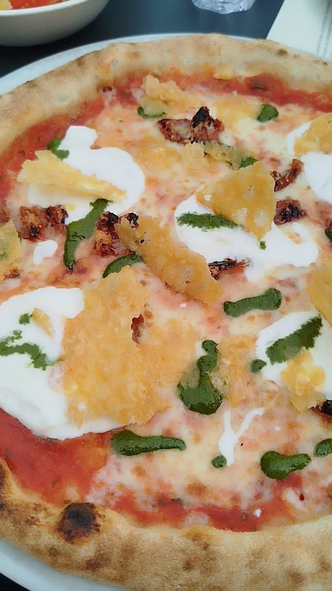 357 Pizza and Food, photo 6