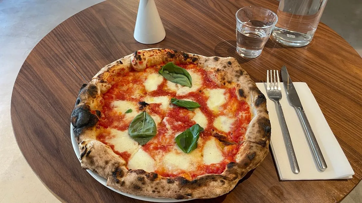 Napoli on the Road, photo 6