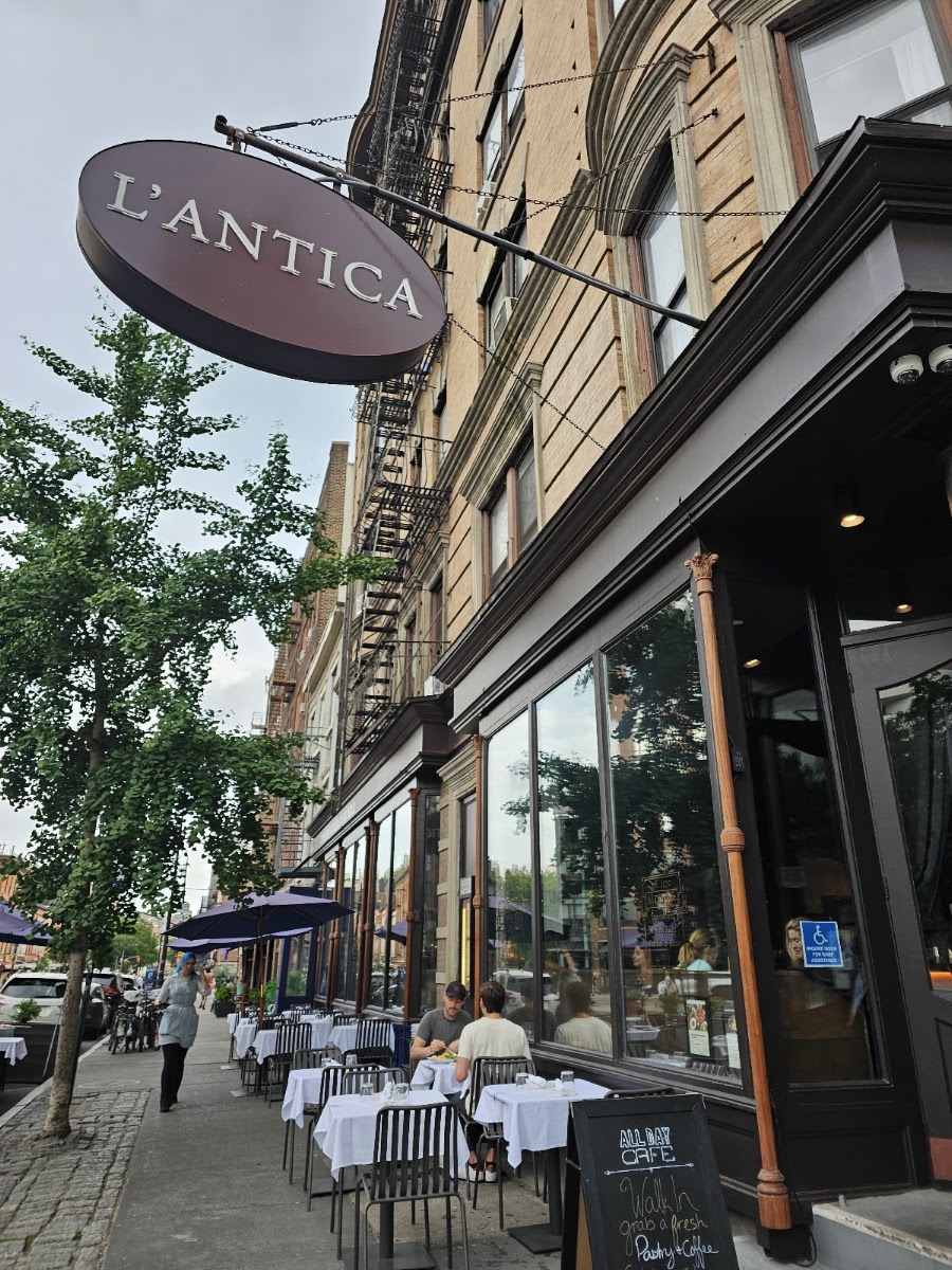 L'Antica Pizzeria Da Michele NYC