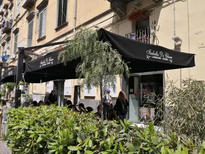 Isabella De Cham Pizza Fritta