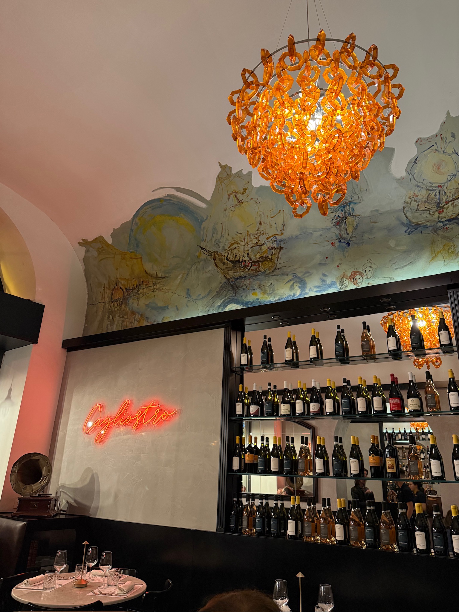 Cagliostro, photo 14