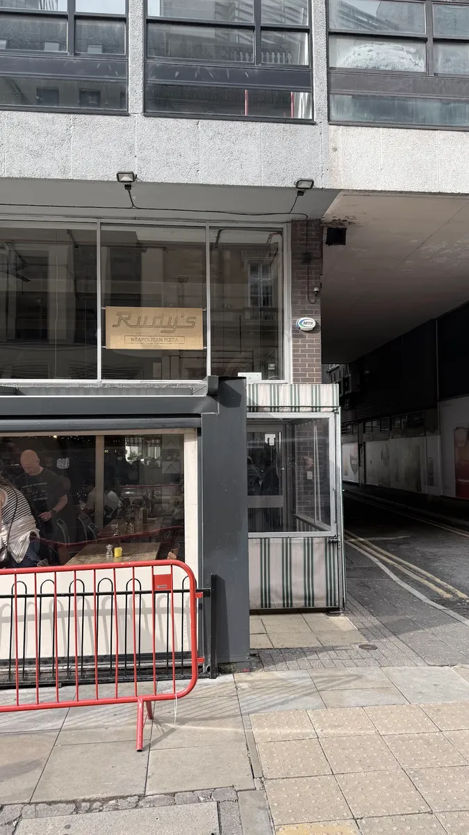 Rudy's Neapolitan Pizza Peter Street, photo 9