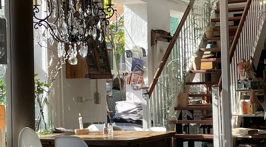 Fru Geest - Upstairs, photo 11