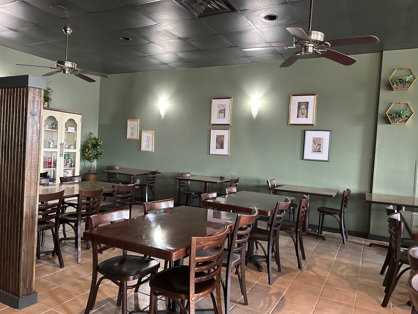 Odi's Pizzeria, photo 2