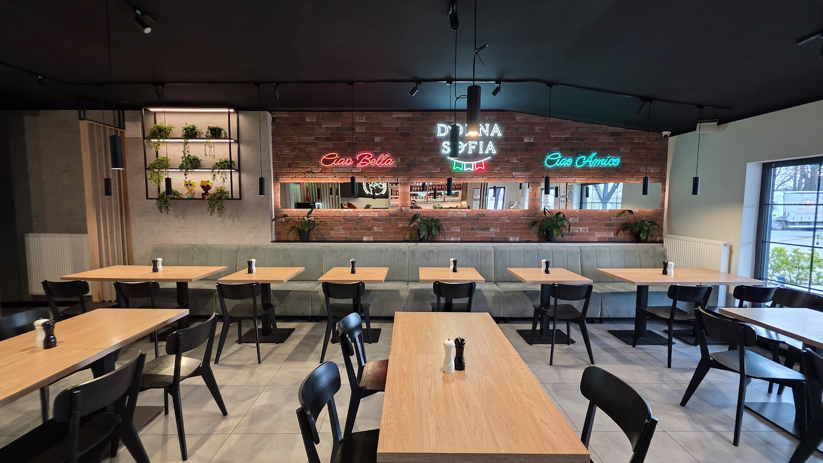 Donna Sofia